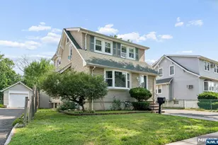44 E Quackenbush Ave, Dumont, NJ 07628 - Photo 3