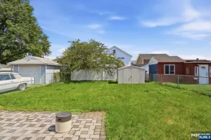 719 Ten Eyck Ave, Lyndhurst Township, NJ 07071 - Photo 37