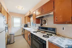 72 Maitland Ave, Hawthorne, NJ 07506 - Photo 15