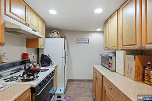 153 Stefanic Ave, Elmwood Park, NJ 07407 - Photo 25