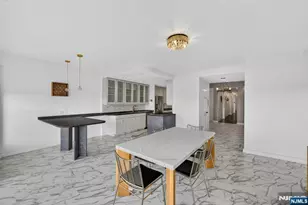 2077 Center Ave Phb, Fort Lee, NJ 07024 - Photo 11