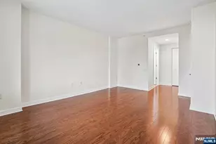 1215 Hudson Park, Edgewater, NJ 07020 - Photo 21