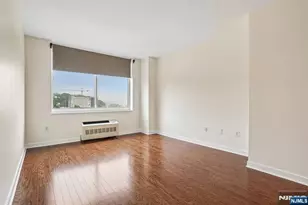 1215 Hudson Park, Edgewater, NJ 07020 - Photo 13