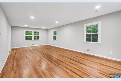 12 Apache Road, Wayne, NJ 07470 - Photo 9