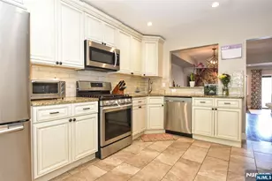 15B Brookside Heights 15B, Wanaque, NJ 07465 - Photo 5