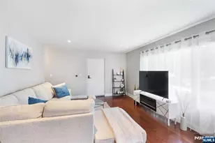 2 Grand 3, Hawthorne, NJ 07506 - Photo 7