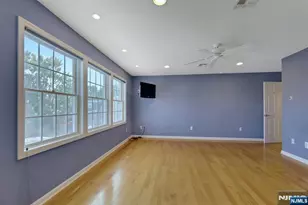 375 Sanford Ave, Lyndhurst Township, NJ 07071 - Photo 27