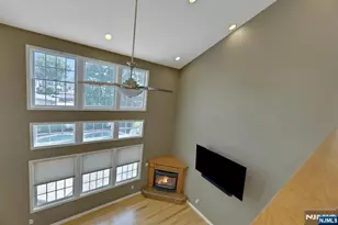 375 Sanford Ave, Lyndhurst Township, NJ 07071 - Photo 9