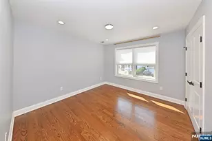 39-37 Sycamore Dr, Fair Lawn, NJ 07410 - Photo 13