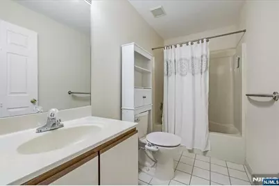 240 Cambridge Court, Clifton, NJ 07014 - Photo 15