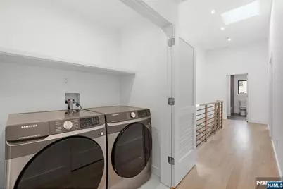 264 Grant Avenue, Cliffside Park, NJ 07010 - Photo 39
