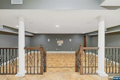 112 Kenzel Avenue, Nutley, NJ 07110 - Photo 25