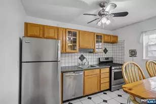 1279 Valley Road B, Wayne, NJ 07470 - Photo 9