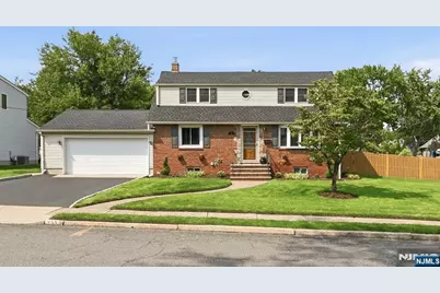 355 Woodland Road, New Milford, NJ 07646 - Photo 5