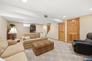 355 Woodland Rd, New Milford, NJ 07646 - Photo 35