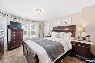 2 6th St, Ridgefield Park, NJ 07660 - Photo 23