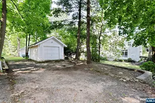 153 Glenwood Ave, Leonia, NJ 07605 - Photo 47
