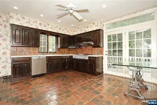 153 Glenwood Ave, Leonia, NJ 07605 - Photo 13