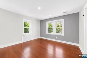 256 Van Buren Ave, Teaneck Township, NJ 07666 - Photo 19