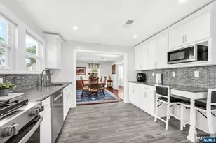256 Van Buren Ave, Teaneck Township, NJ 07666 - Photo 15