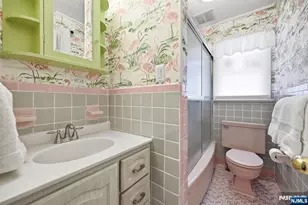 110 Truman Blvd, Oakland, NJ 07436 - Photo 15
