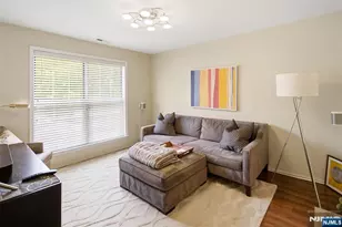 4 Squire Ct, Englewood, NJ 07631 - Photo 9