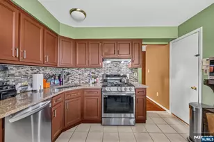 143 Grove St, Bergenfield, NJ 07621 - Photo 15