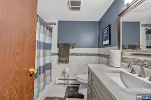 143 Grove St, Bergenfield, NJ 07621 - Photo 25