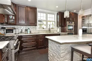 74 Ross Ave, Hackensack, NJ 07601 - Photo 13
