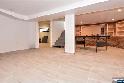 74 Ross Avenue, Hackensack, NJ 07601 - Photo 27