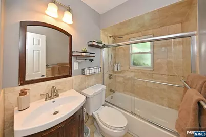 2 Youngs Place, Saddle Brook Township, NJ 07663 - Photo 11