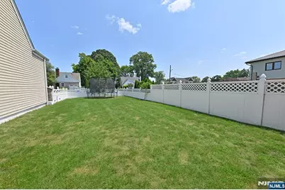 2 Youngs Place, Saddle Brook Township, NJ 07663 - Photo 23