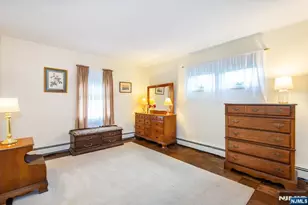 37 Susan Ave, Midland Park, NJ 07432 - Photo 19