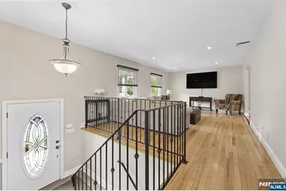 27 Colonial Woods Drive, West Orange Township, NJ 07052 - Photo 9