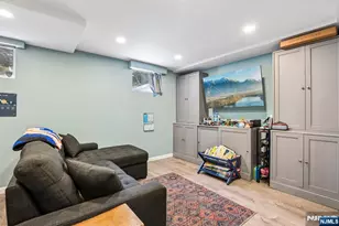 134 Manhattan Ave, Waldwick, NJ 07463 - Photo 13