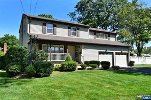317 McKinley Blvd, Paramus, NJ 07652 - Photo 39