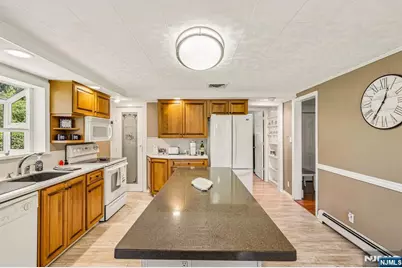 3 Beech Court, Hardyston Township, NJ 07460 - Photo 13