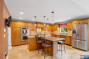 328 Ruckman Rd, Hillsdale, NJ 07642 - Photo 7