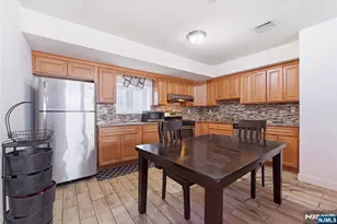 17 Stanton St, Newark, NJ 07114 - Photo 23