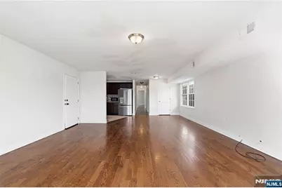 17 Stanton Street, Newark, NJ 07114 - Photo 3