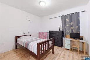 17 Stanton St, Newark, NJ 07114 - Photo 25