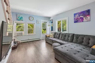 2 Howard Street, Pompton Lakes, NJ 07442 - Photo 5