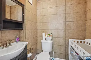 2 Howard Street, Pompton Lakes, NJ 07442 - Photo 13
