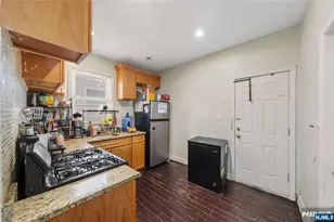 77 16th, East Orange, NJ 07018 - Photo 5
