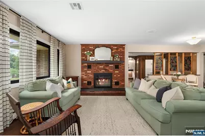 49 Dogwood Drive, Oakland, NJ 07436 - Photo 3
