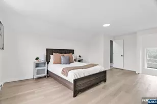 240 End Ave, Newark, NJ 07106 - Photo 23