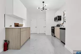 240 End Ave, Newark, NJ 07106 - Photo 17
