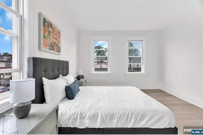 240 End Avenue, Newark, NJ 07106 - Photo 31