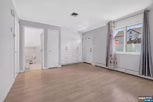 81 Home Pl, Lodi, NJ 07644 - Photo 19