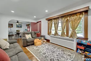 1 Hewitt Ave, Belleville, NJ 07109 - Photo 9